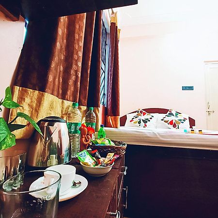 Jo'Stel Amber Hotel Durgāpur Buitenkant foto